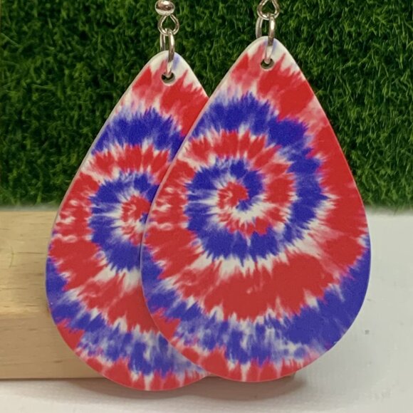 Tie Dye Earring, USA Earring, Fourth of July Earring, Patriotic Earring, Gift - Picture 2 of 5